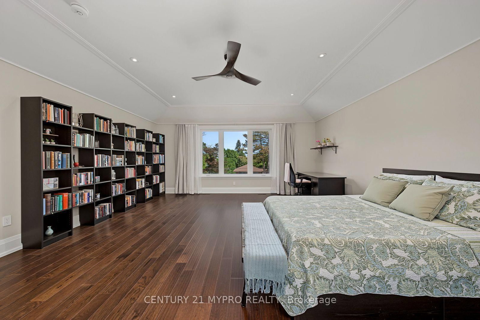 5 Glenelia Avenue • Toronto, ON photo 30