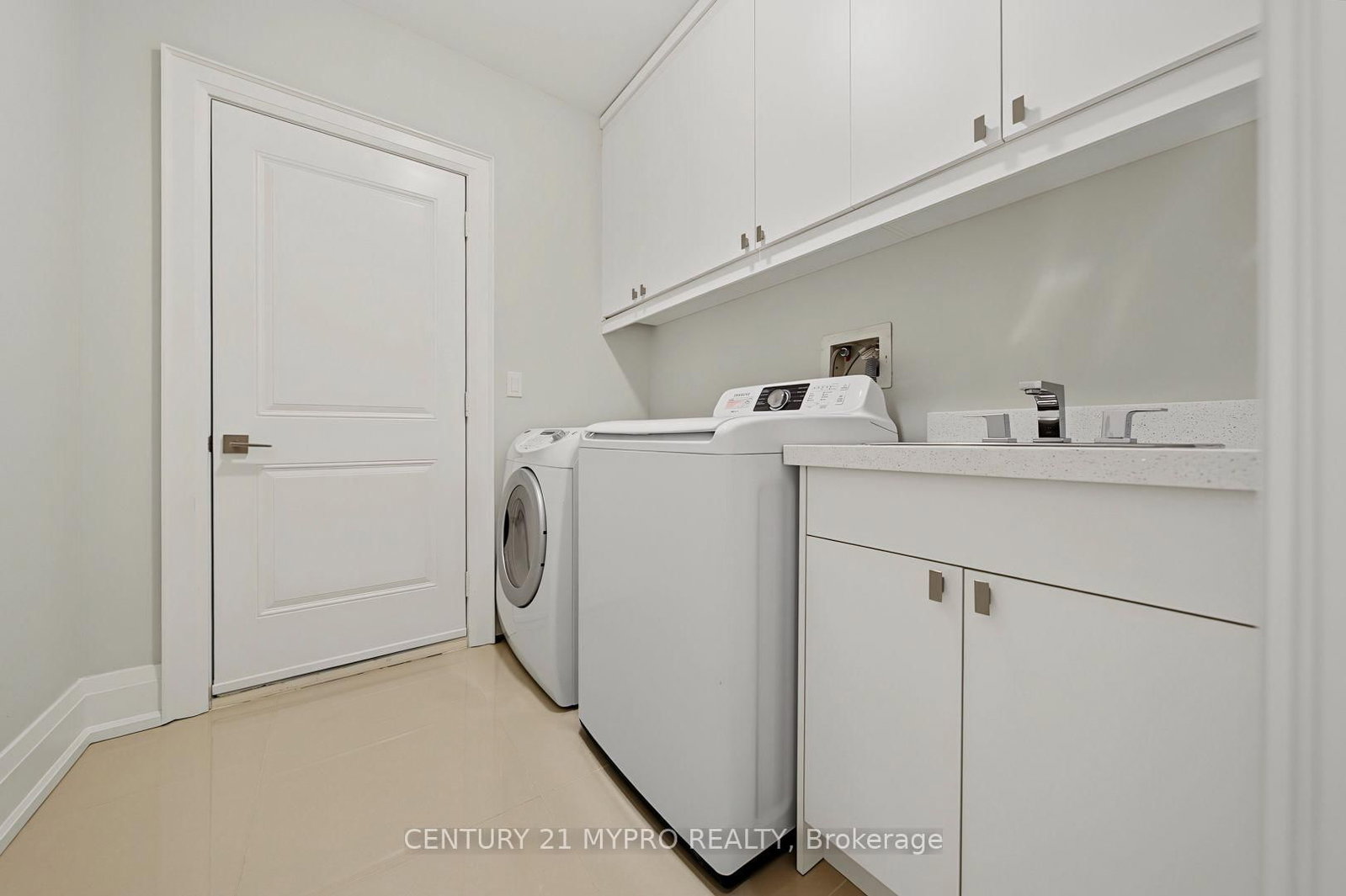 5 Glenelia Avenue • Toronto, ON photo 41