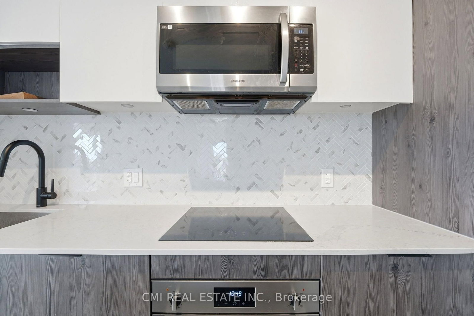 5 Defries Street • #801 • Toronto, ON photo 18