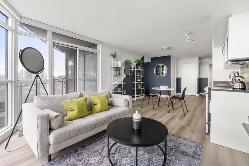 1209 - 21 Iceboat Terrace