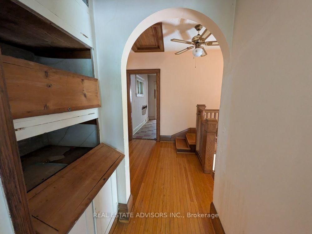 61 Greensides Avenue • Toronto, ON photo 12