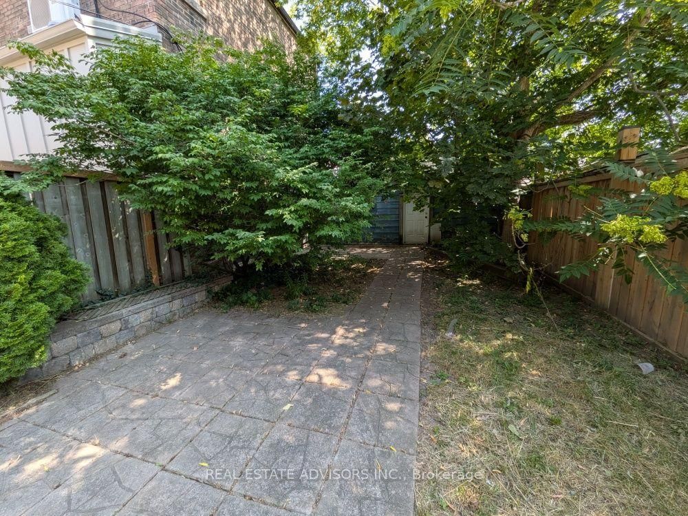 61 Greensides Avenue • Toronto, ON photo 21