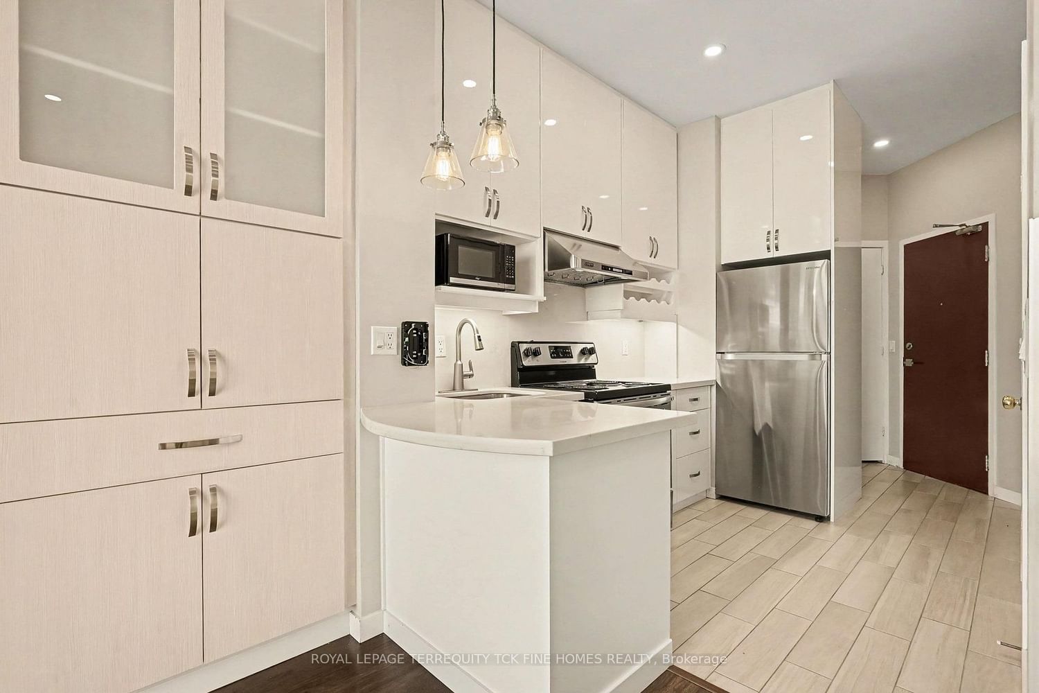 7 King Street E • #1814 • Toronto, ON photo 13