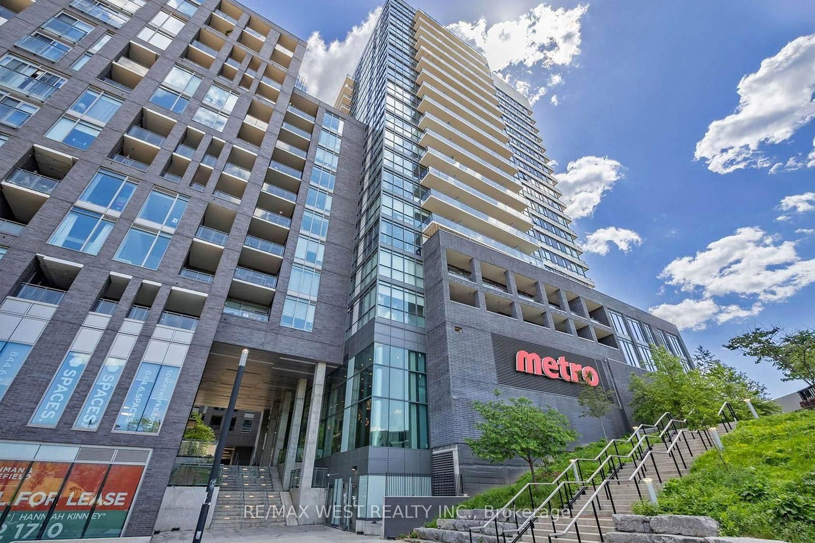 20 Minowan Miikan Lane • #1810 • Toronto, ON photo 13