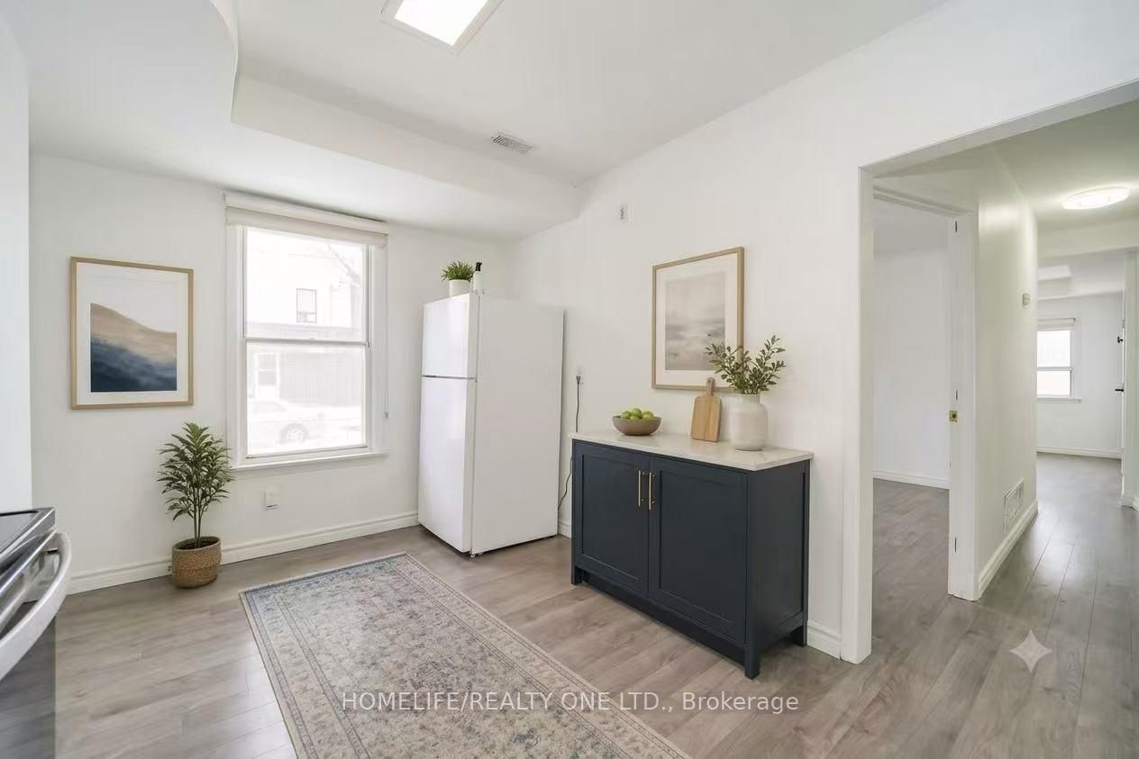 104 Benson Avenue • Toronto, ON photo 10