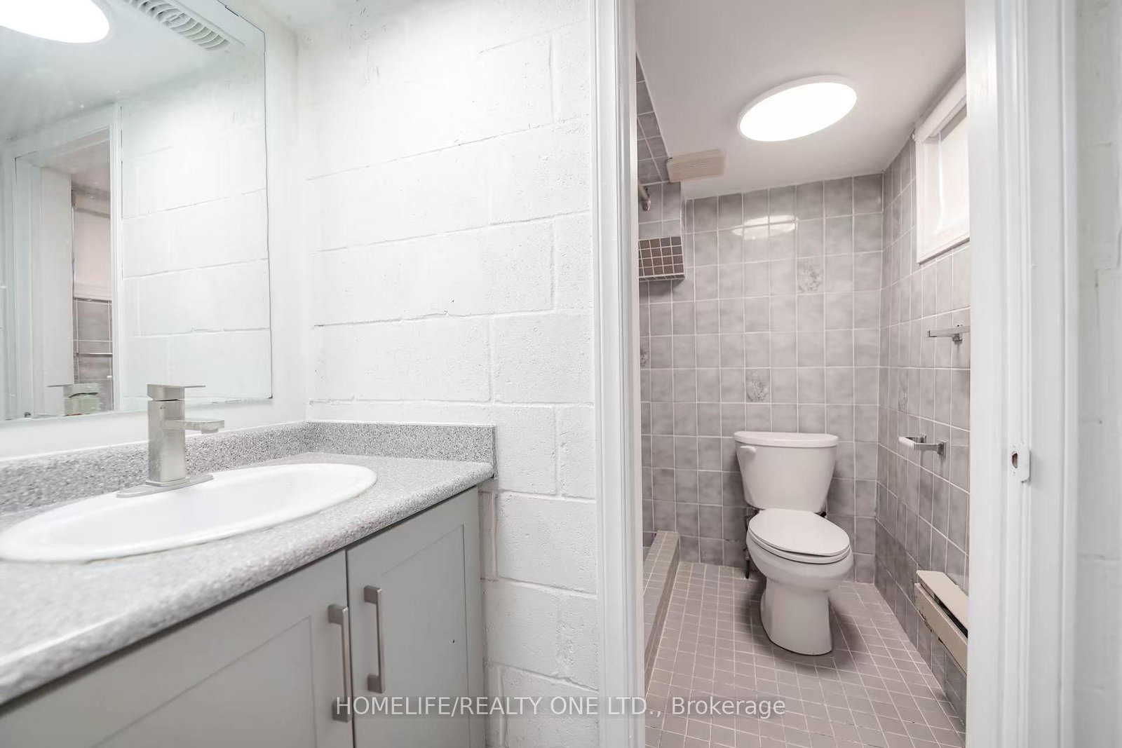 104 Benson Avenue • Toronto, ON photo 25