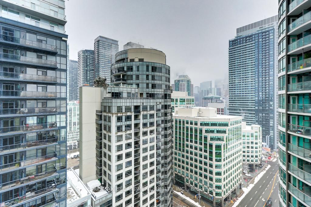 373 Front Street W • #2510 • Toronto, ON photo 23