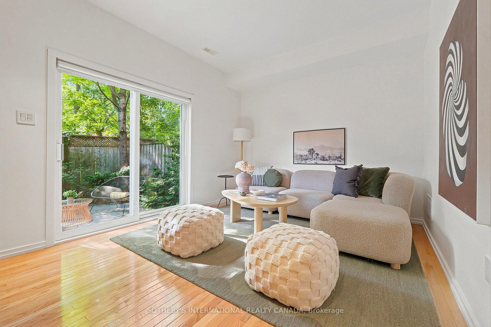 Property at 2 Sibelius