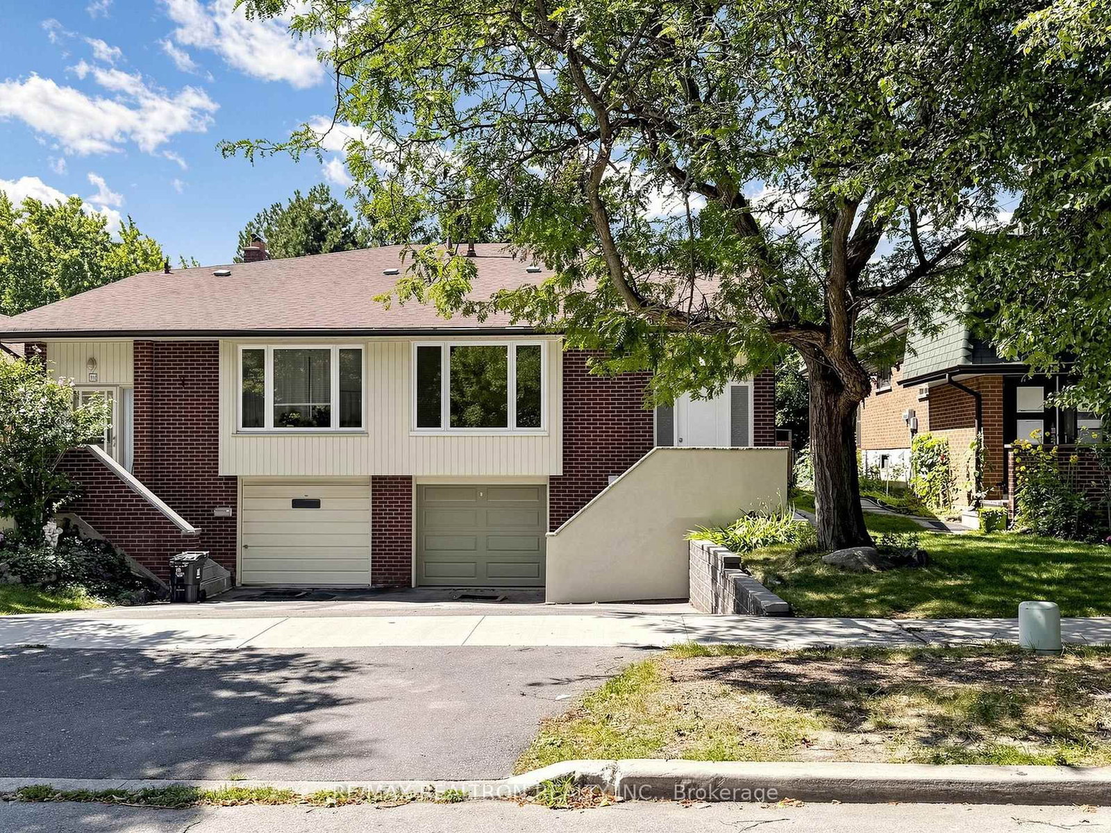 Property at 20 Harnworth