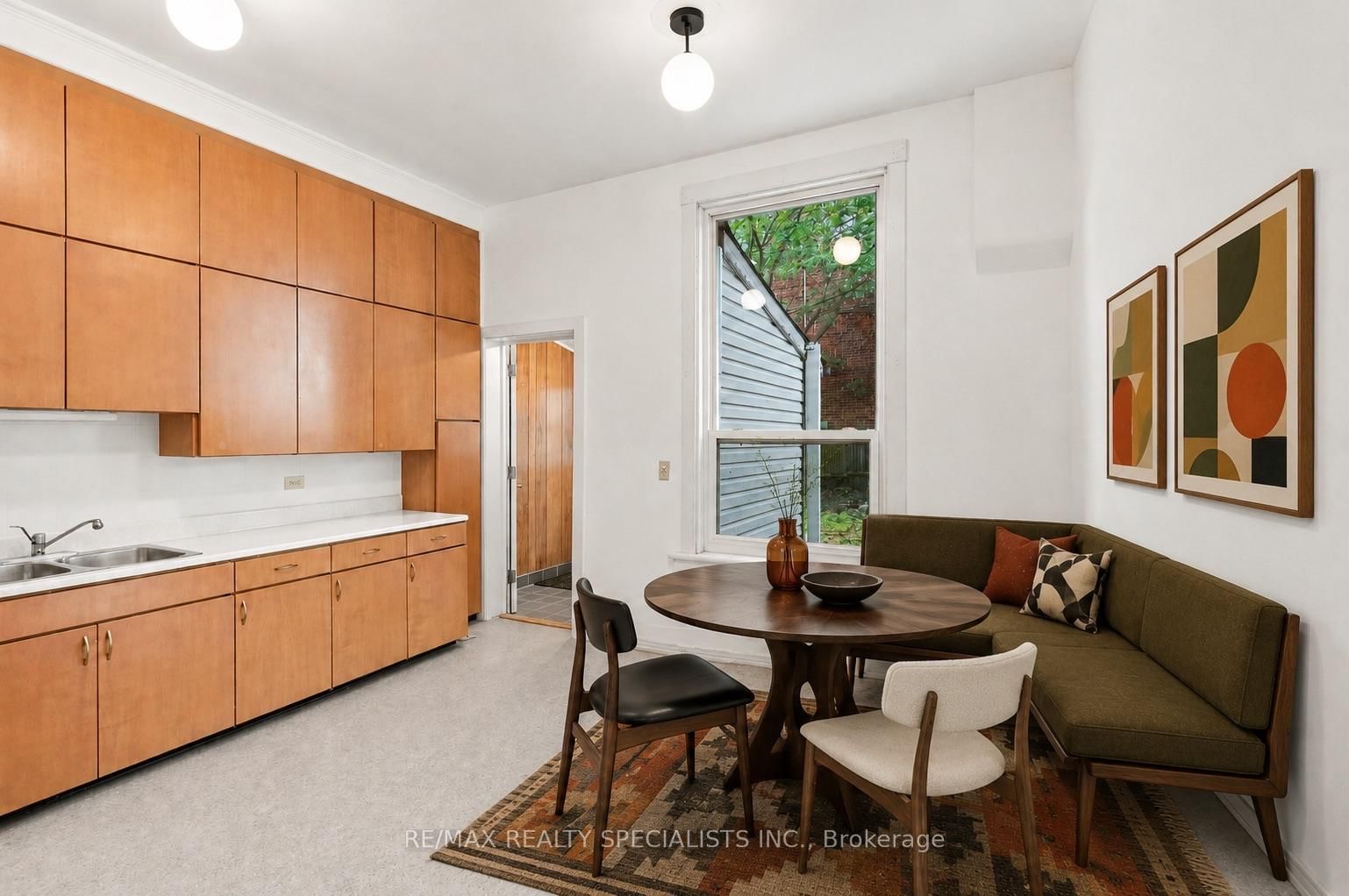 201 Concord Avenue • Toronto, ON photo 18