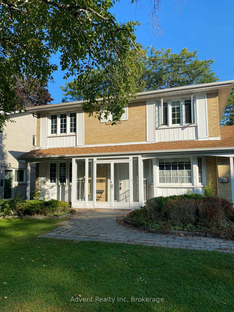 73 Overbank Crescent