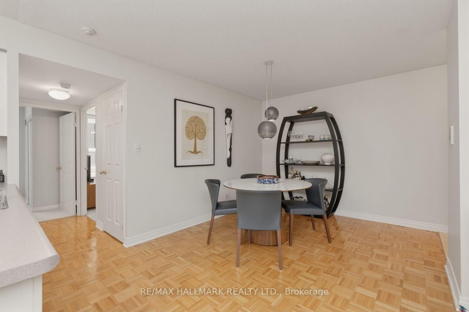 43 Eglinton Avenue E • #310 • Toronto, ON photo 11