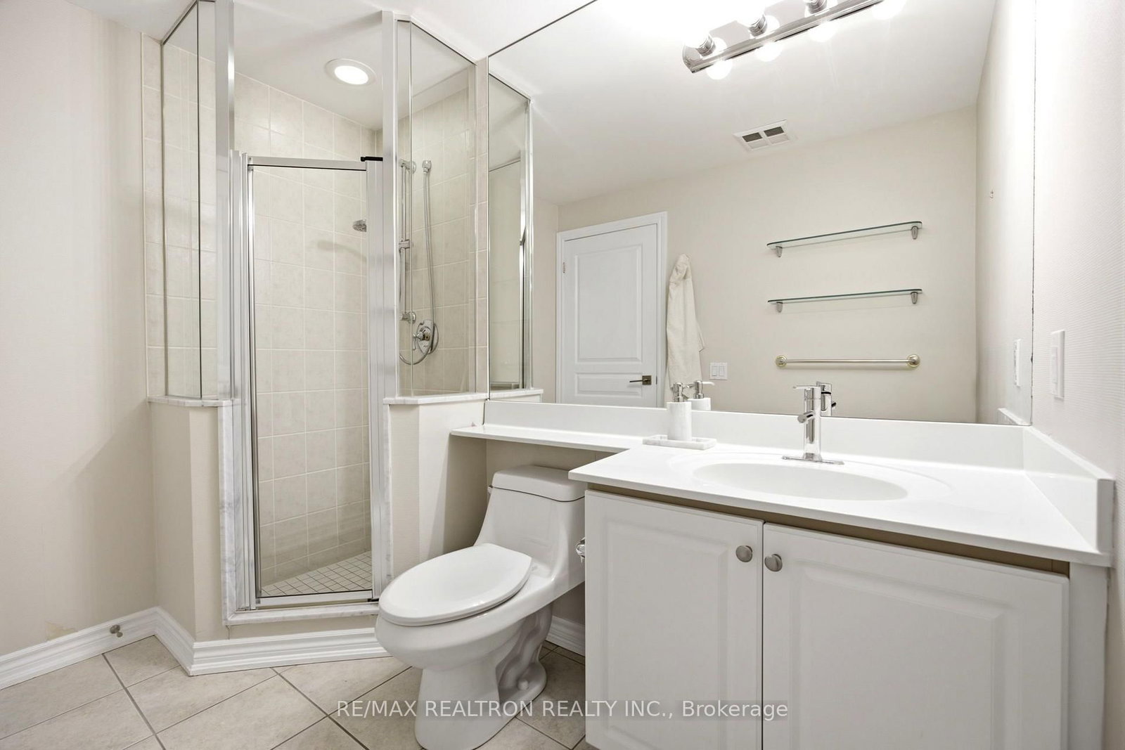 1 Glen Park Avenue • #304 • Toronto, ON photo 11