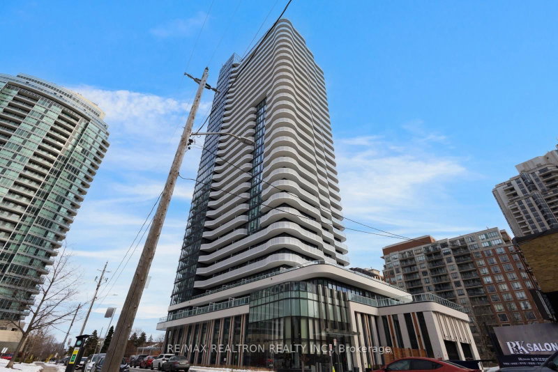 1701 - 15 Holmes Avenue