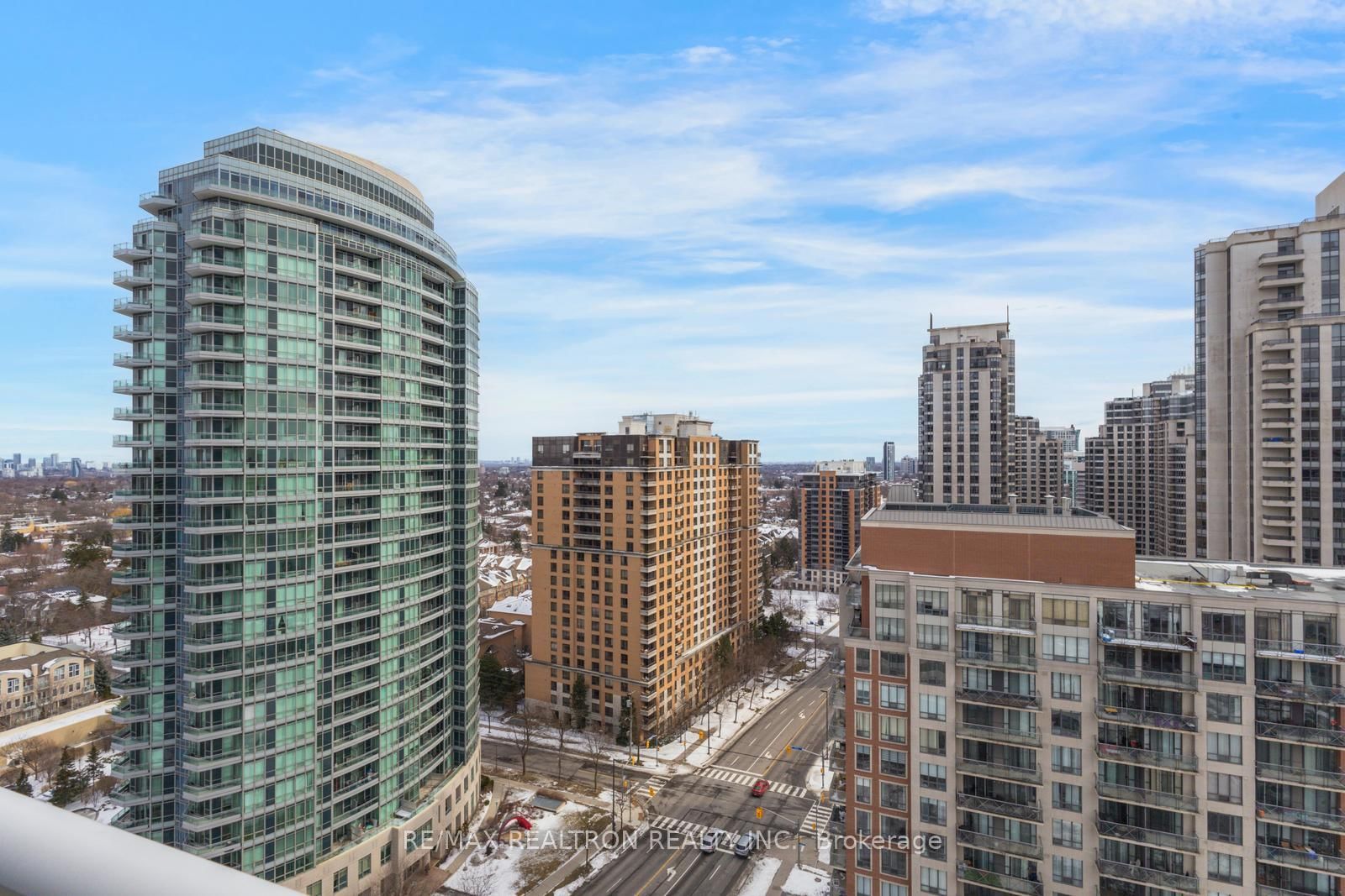 15 Holmes Avenue • #1701 • Toronto, ON photo 24