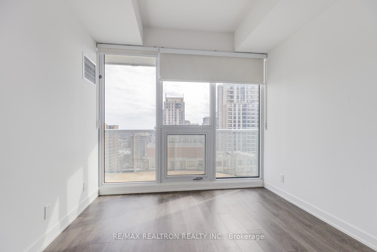 15 Holmes Avenue • #1701 • Toronto, ON photo 26