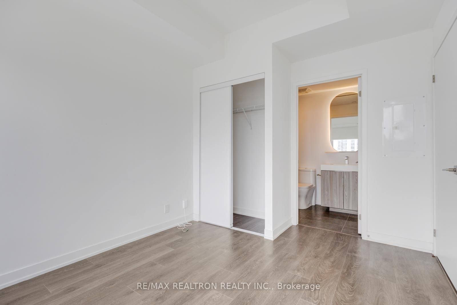 15 Holmes Avenue • #1701 • Toronto, ON photo 28