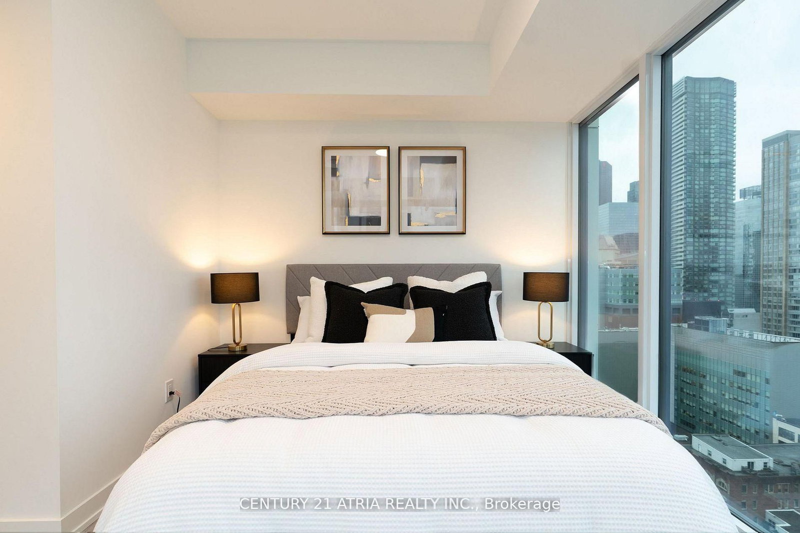 252 Church Street • #2303 • Toronto, ON photo 5