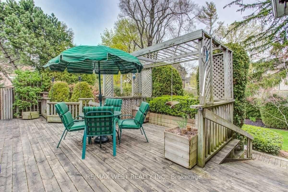 170 Newton Drive • Toronto, ON photo 12