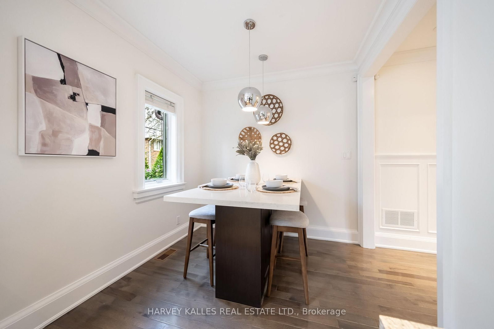 6 Browside Avenue • Toronto, ON photo 17