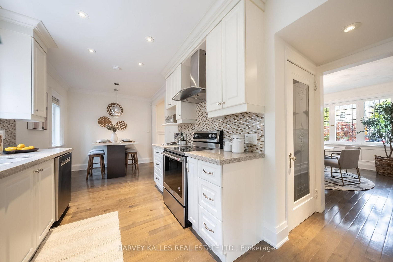 6 Browside Avenue • Toronto, ON photo 21