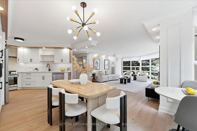 306 - 131 Beecroft Road