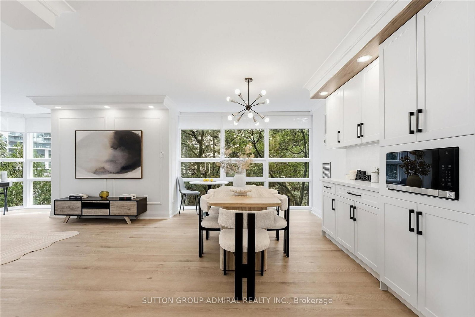 131 Beecroft Road • #306 • Toronto, ON photo 15