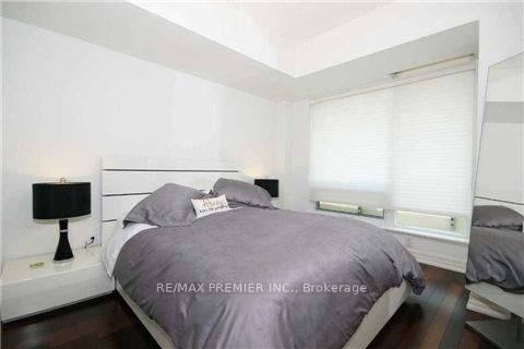 8 Scollard Street S • #605 • Toronto, ON photo 6