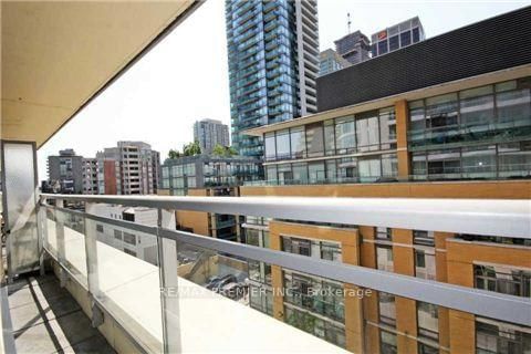 8 Scollard Street S • #605 • Toronto, ON photo 9