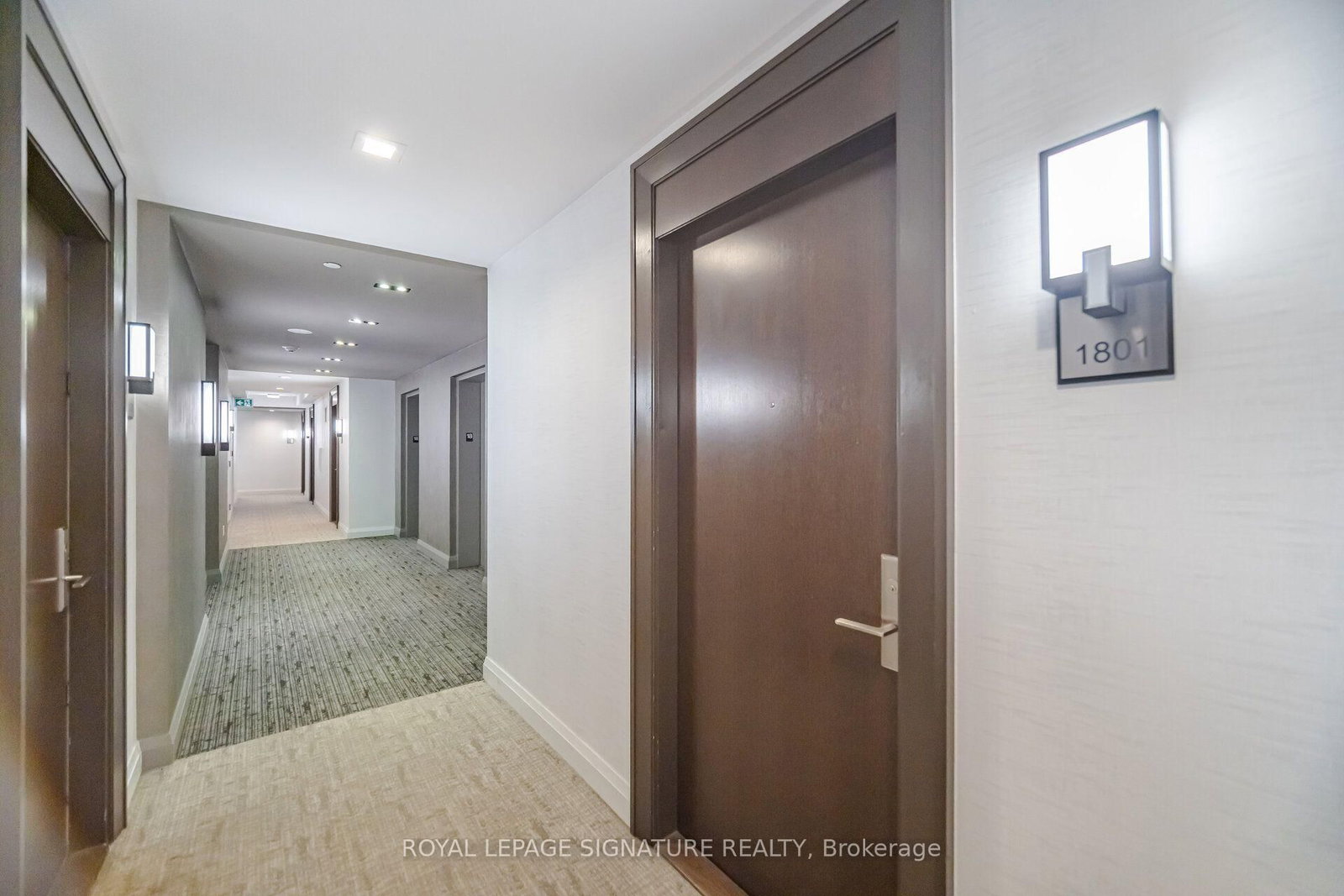 460 Adelaide Street E • #1801 • Toronto, ON photo 4