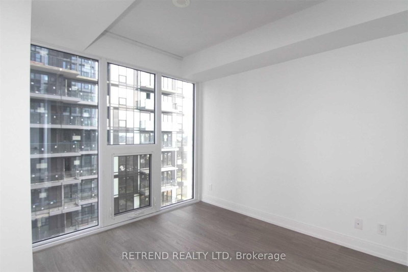 1201 - 181 Dundas Street