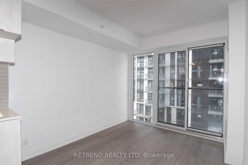 1201 - 181 Dundas Street