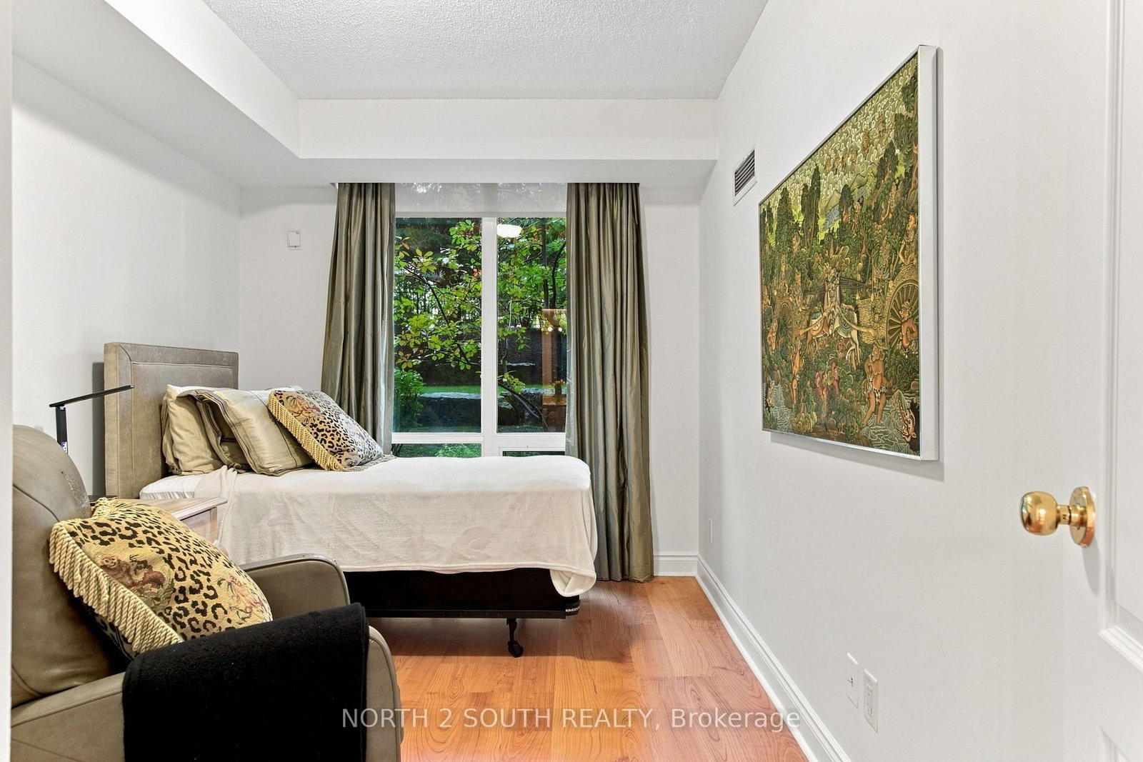 38 William Carson Crescent • #116 • Toronto, ON photo 20