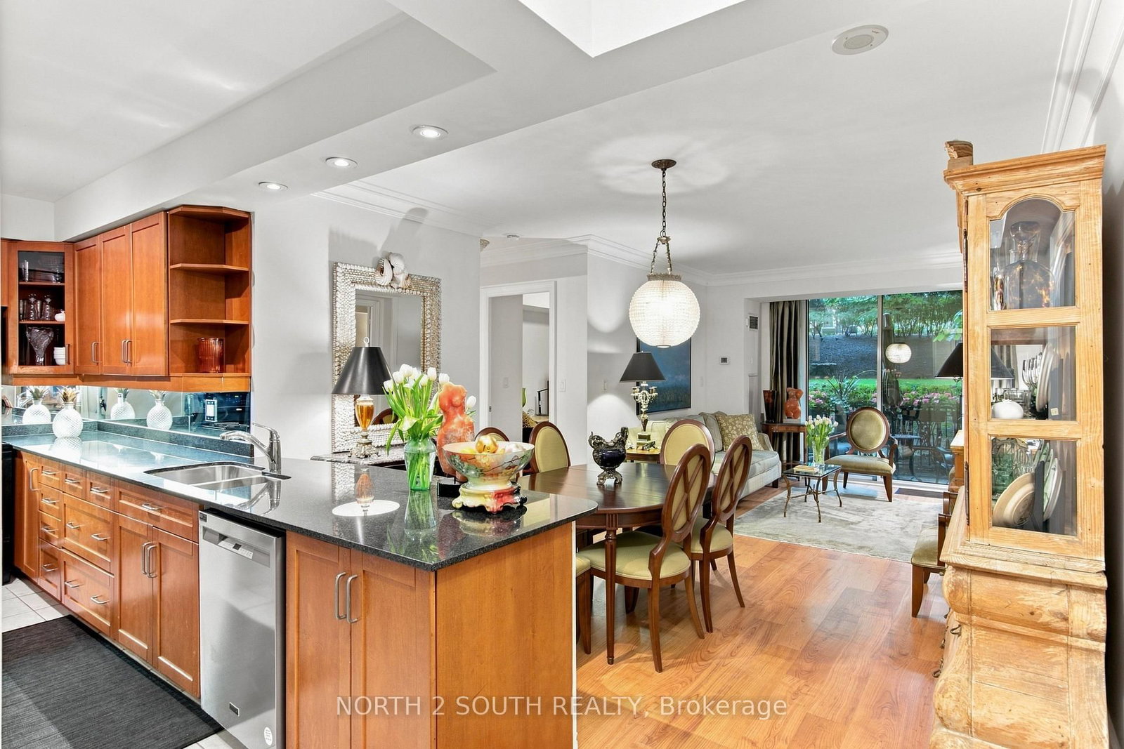 38 William Carson Crescent • #116 • Toronto, ON photo 25