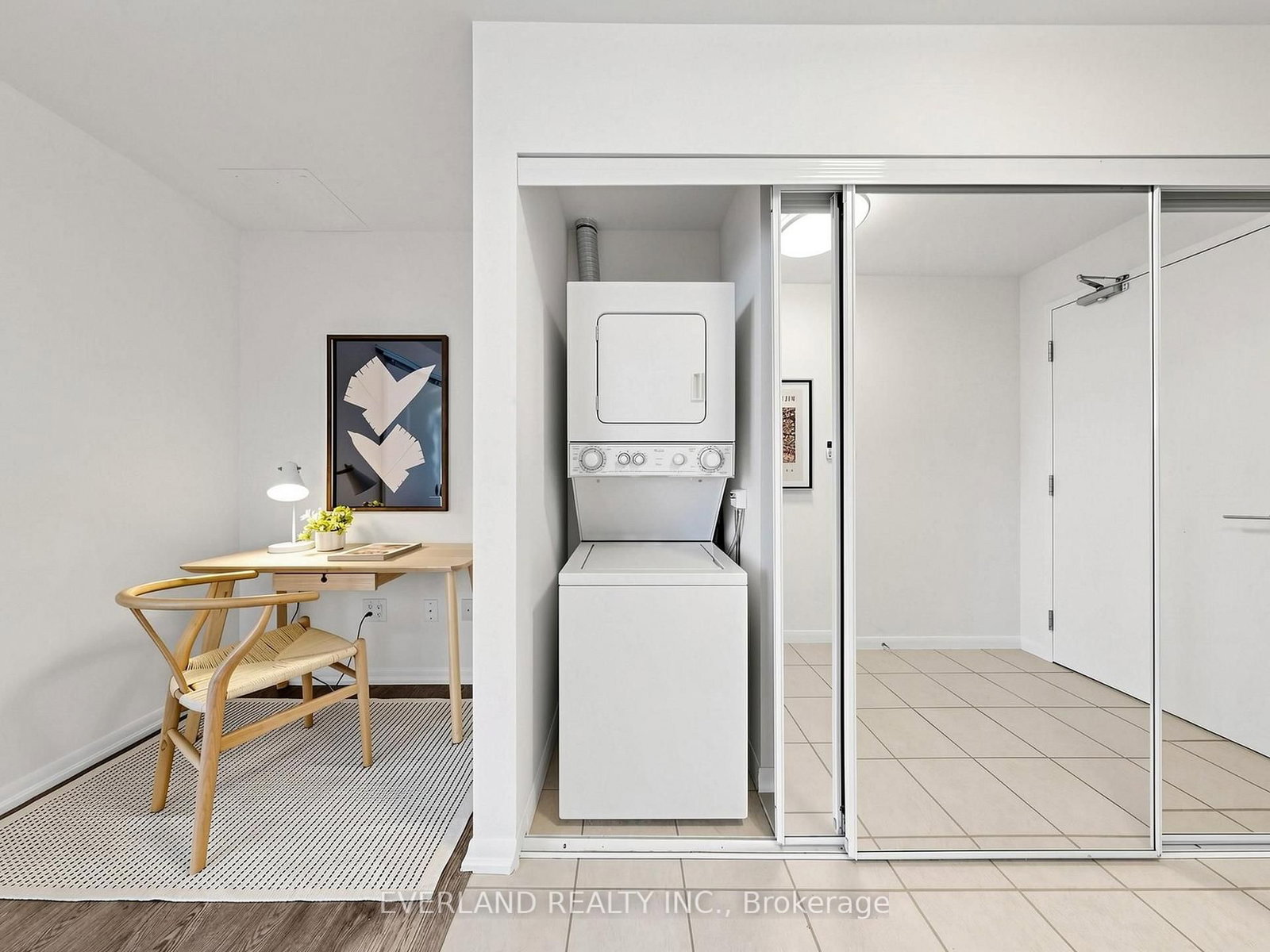 38 Grenville Street • #2303 • Toronto, ON photo 21