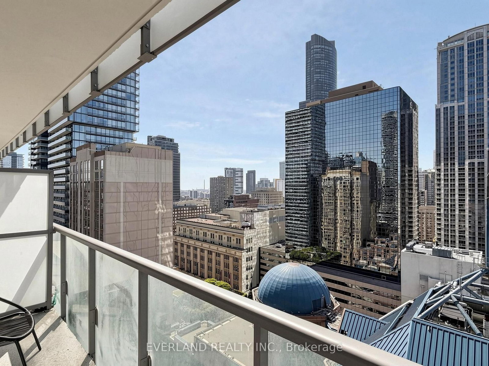38 Grenville Street • #2303 • Toronto, ON photo 24