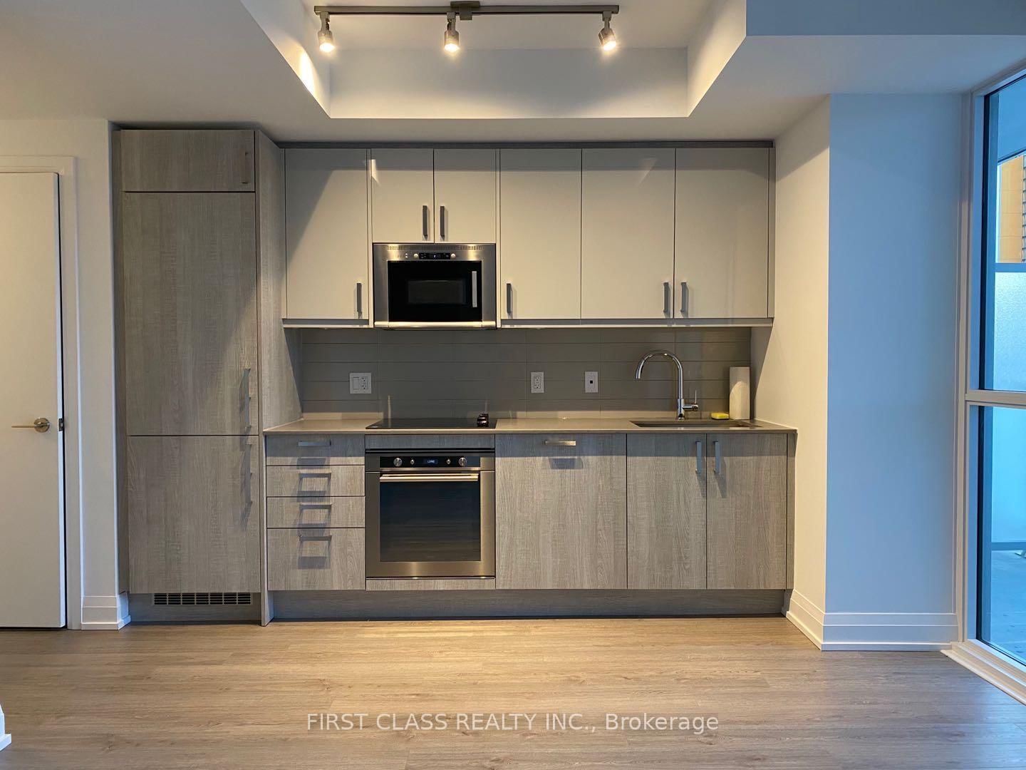 77 Mutual Street • #1809 • Toronto, ON photo 10
