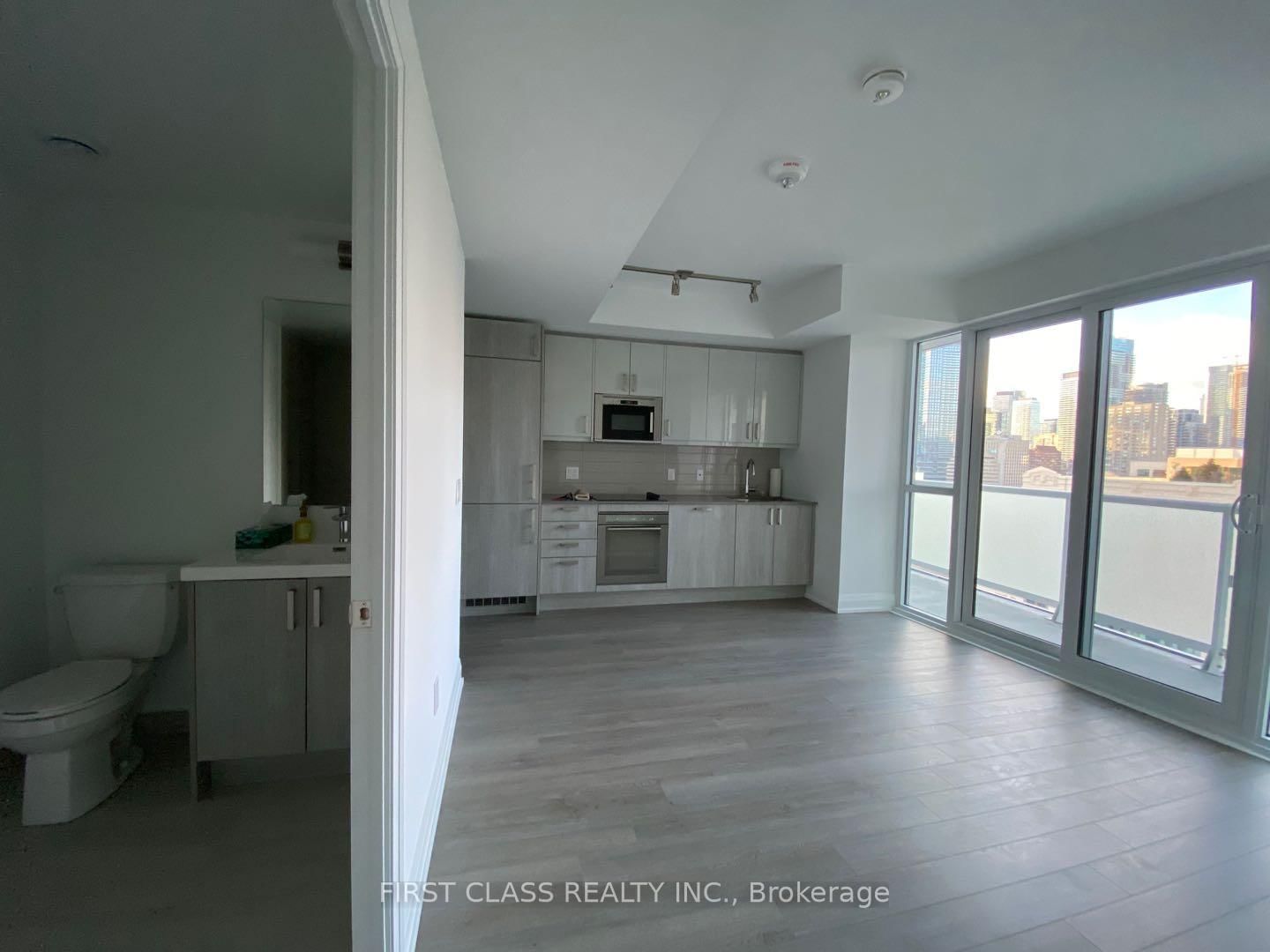 77 Mutual Street • #1809 • Toronto, ON photo 16