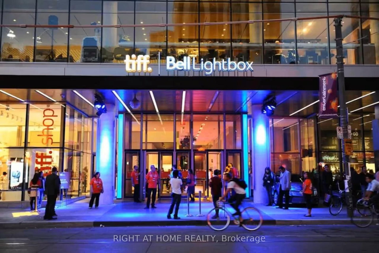 55 Bremner Boulevard • #3404 • Toronto, ON photo 38