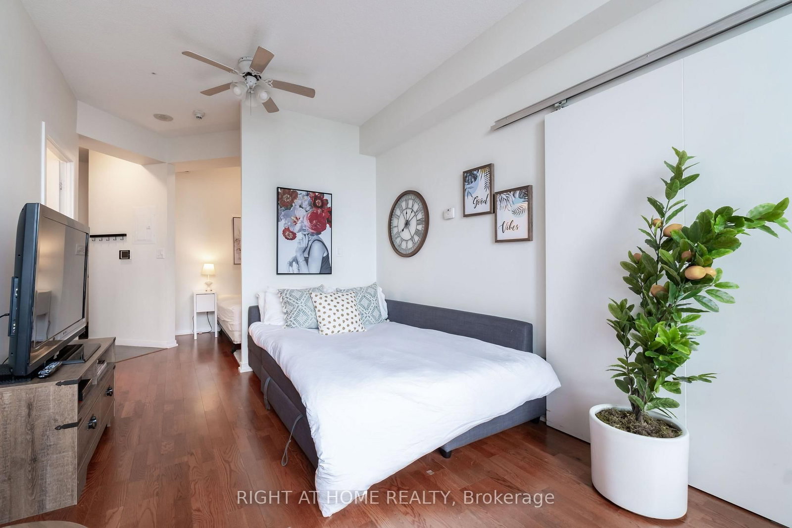 55 Bremner Boulevard • #3404 • Toronto, ON photo 9