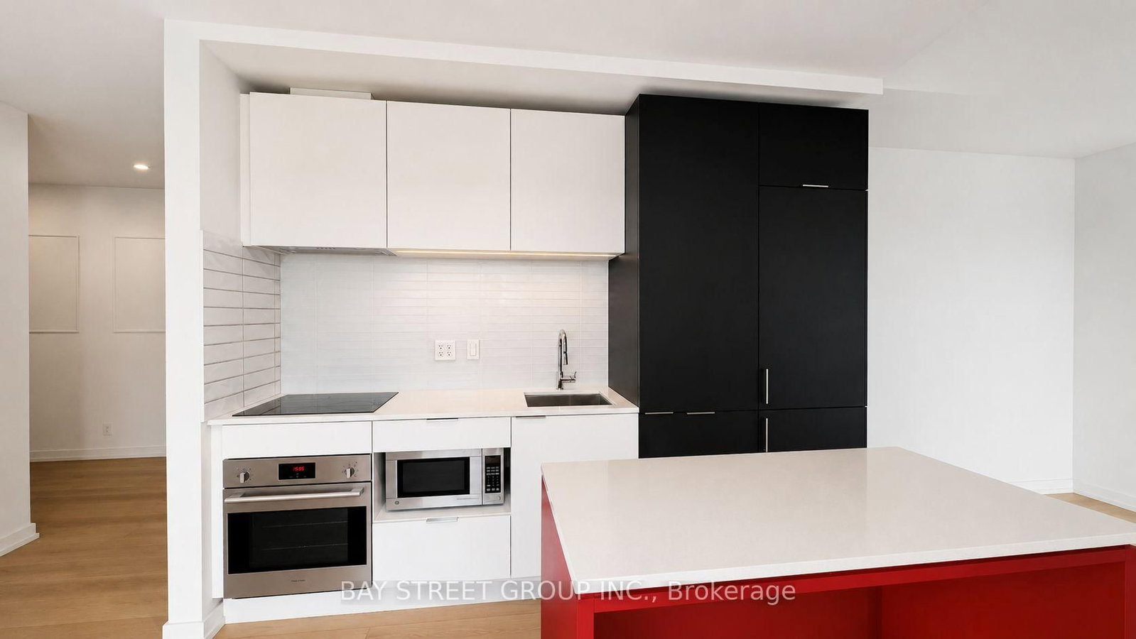 33 Helendale Avenue • #517 • Toronto, ON photo 19