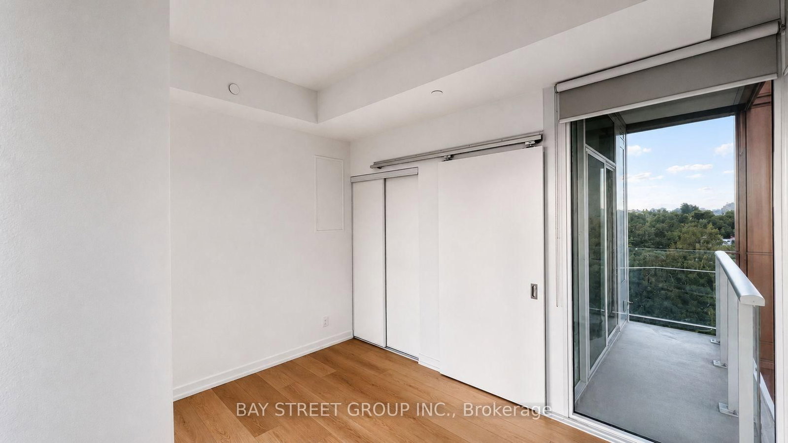 33 Helendale Avenue • #517 • Toronto, ON photo 23