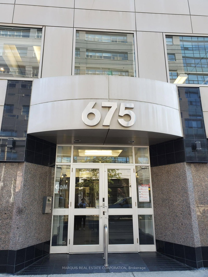 675 King Street Unit 302