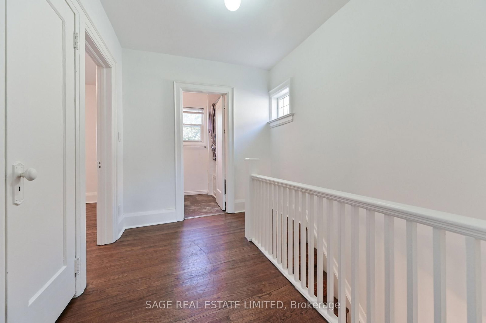 152 Manor Road E • Toronto, ON photo 14