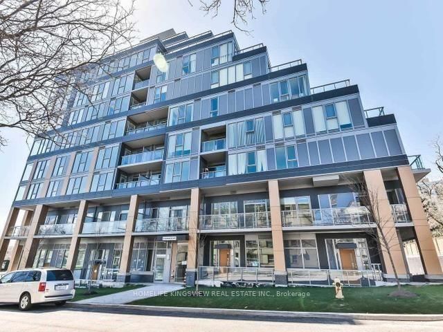 613 - 6 Parkwood Avenue