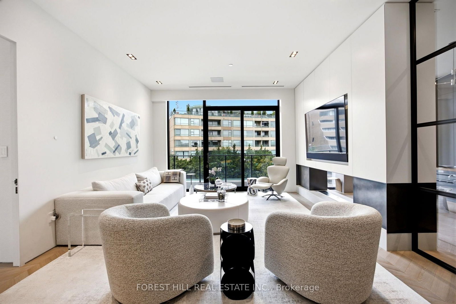36 Hazelton Avenue • #4C • Toronto, ON photo 14