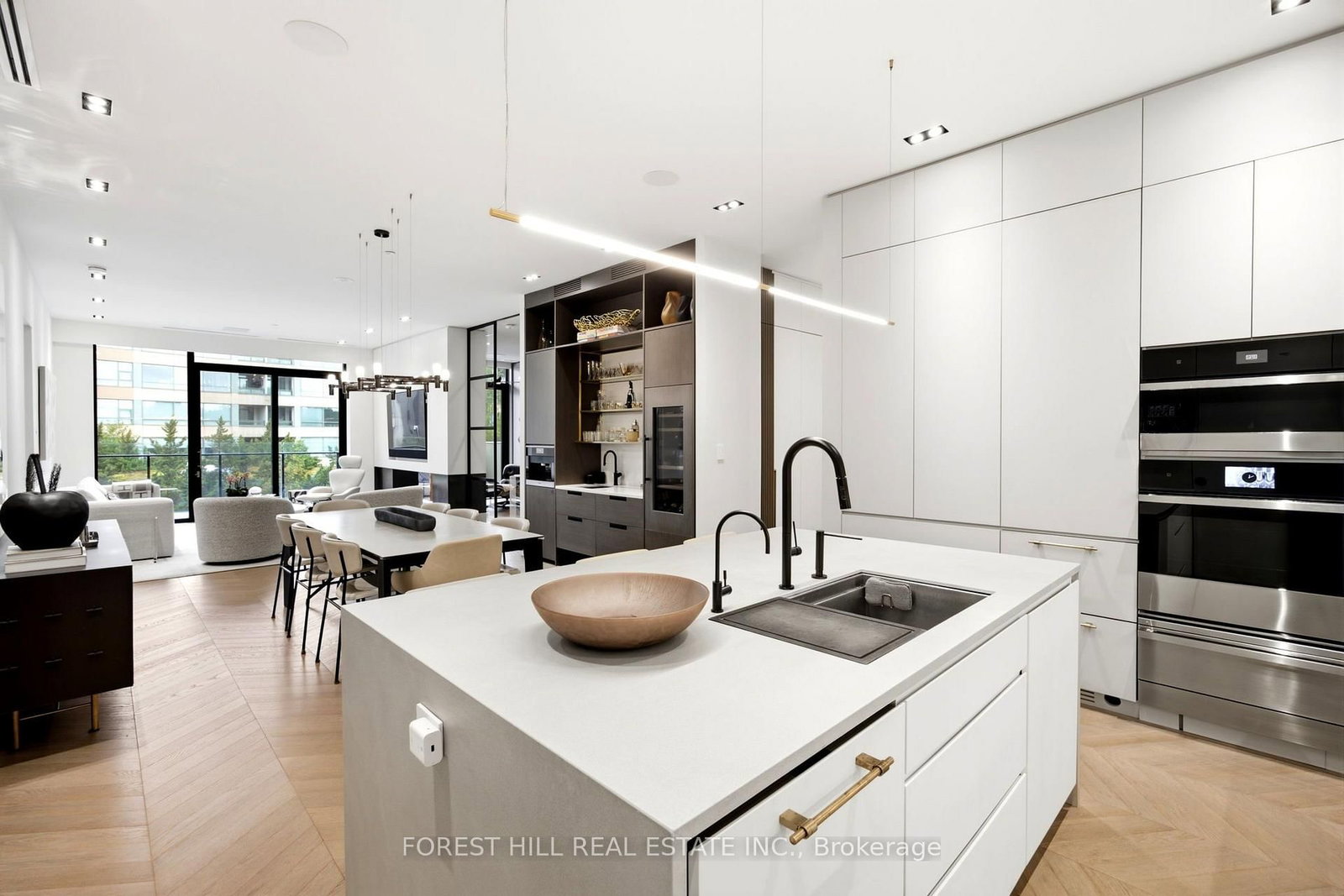 36 Hazelton Avenue • #4C • Toronto, ON photo 27