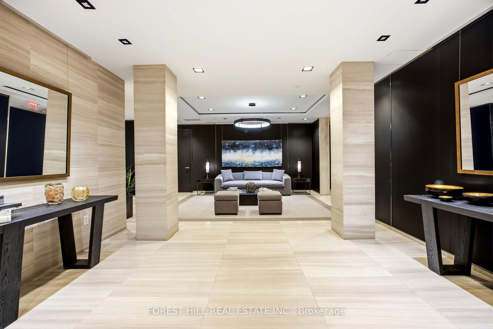 36 Hazelton Avenue • #4C • Toronto, ON photo 4