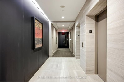 36 Hazelton Avenue • #4C • Toronto, ON photo 7