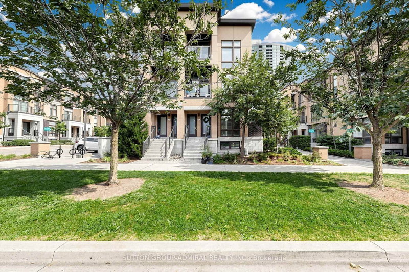 41 - 19 Eldora Avenue
